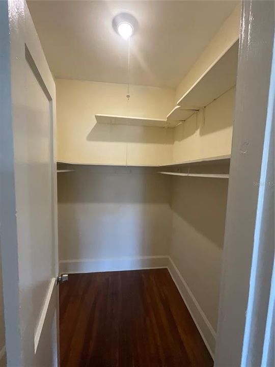 En Renta: $1,910 (1 camas, 1 baños, 5700 Pies cuadrados)