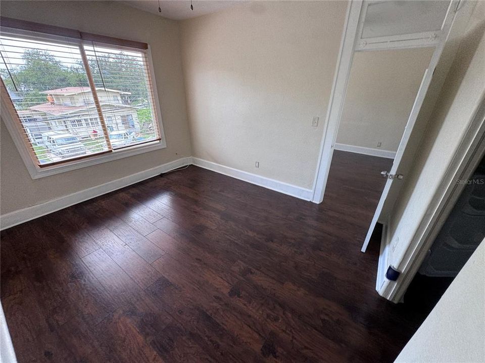 En Renta: $1,910 (1 camas, 1 baños, 5700 Pies cuadrados)