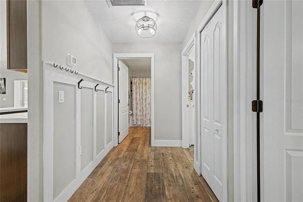For Sale: $690,000 (3 beds, 2 baths, 1897 Square Feet)