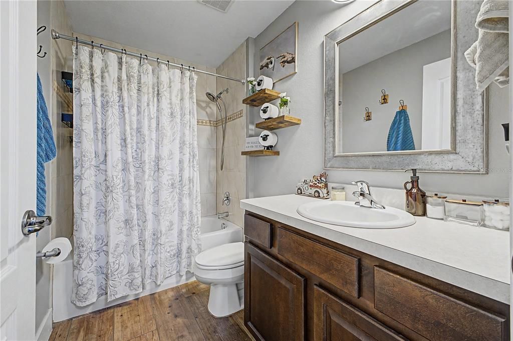 For Sale: $690,000 (3 beds, 2 baths, 1897 Square Feet)