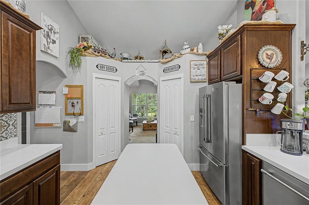 For Sale: $690,000 (3 beds, 2 baths, 1897 Square Feet)