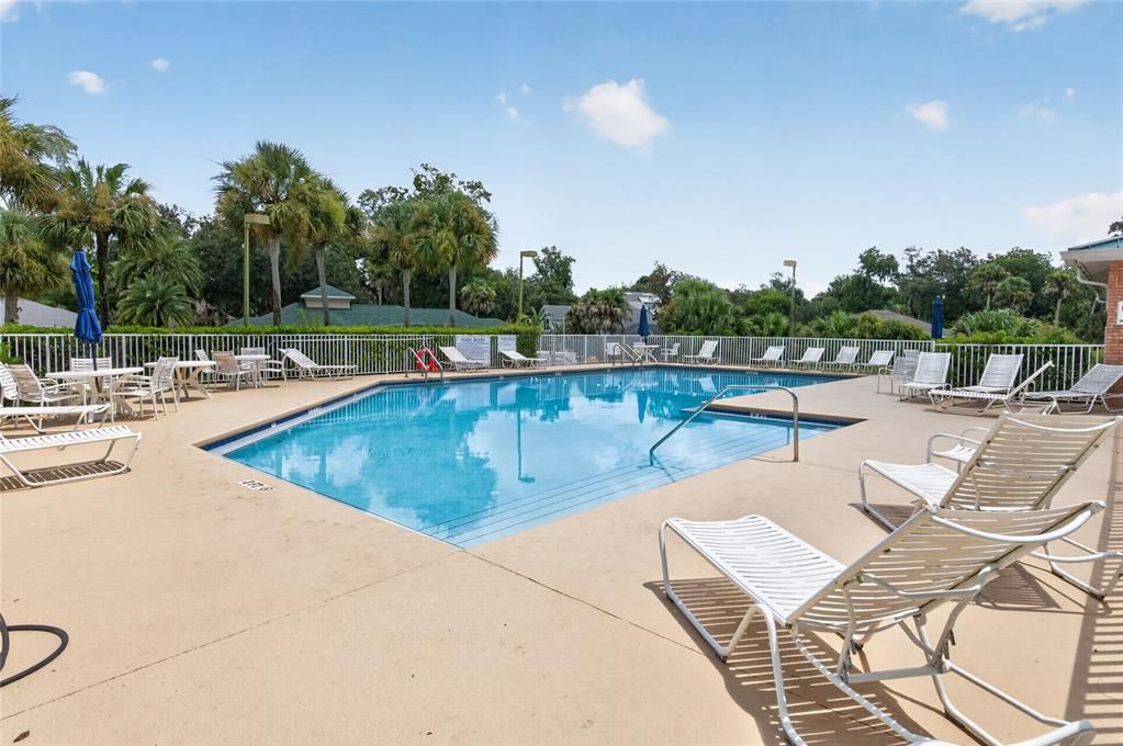 For Sale: $375,000 (3 beds, 2 baths, 1596 Square Feet)