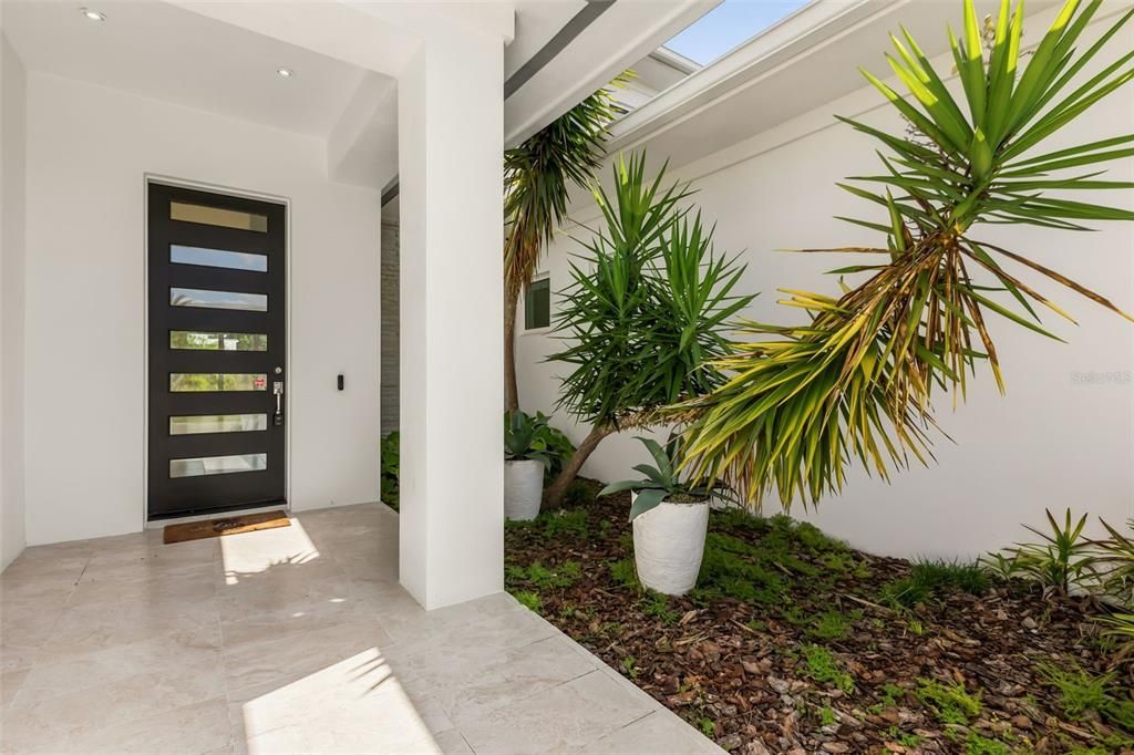 En Venta: $2,400,000 (5 camas, 4 baños, 4519 Pies cuadrados)