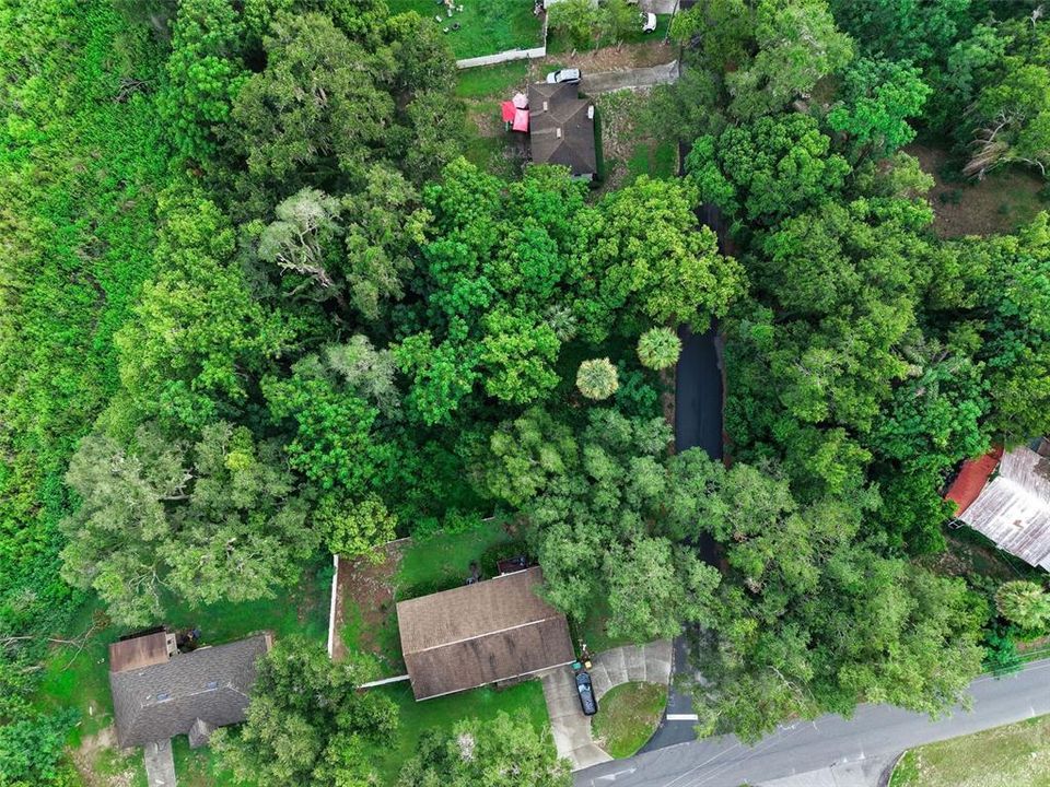 На продажу: $69,900 (0.48 acres)