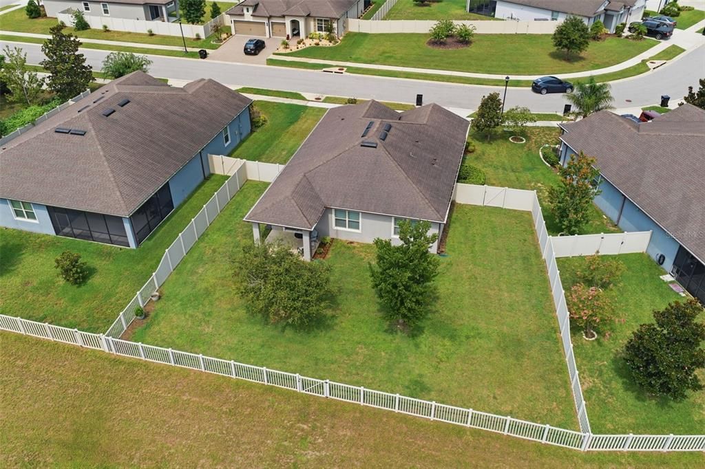 На продажу: $365,000 (3 спален, 2 ванн, 1682 Квадратных фут)