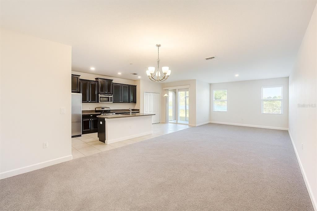 В аренду: $2,950 (5 спален, 3 ванн, 3384 Квадратных фут)