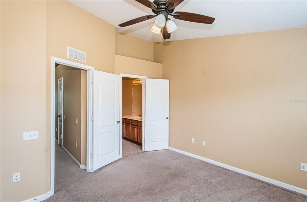 For Rent: $1,650 (2 beds, 2 baths, 1110 Square Feet)