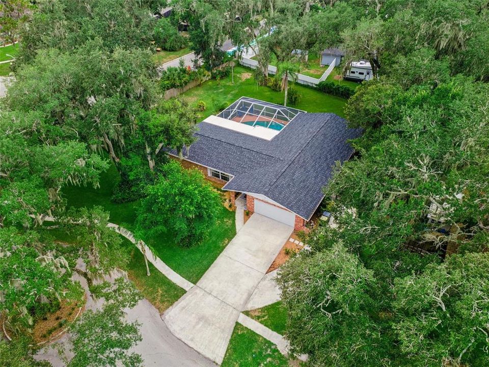 En Venta: $485,000 (4 camas, 2 baños, 2103 Pies cuadrados)