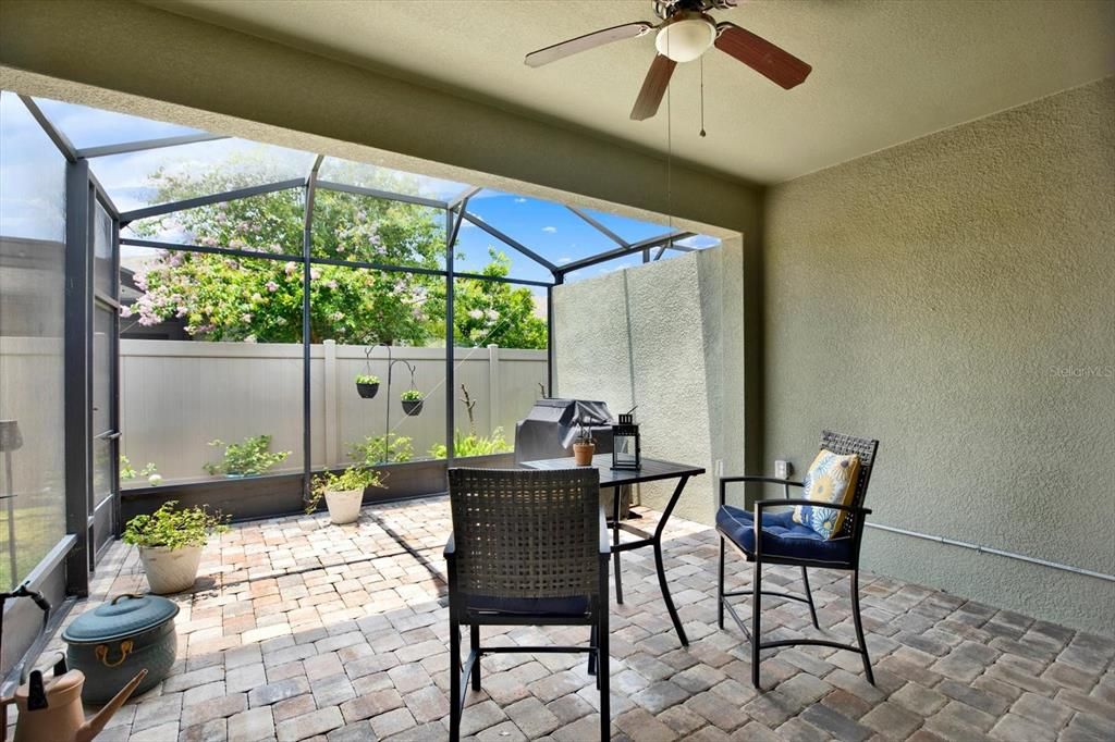 For Sale: $374,900 (3 beds, 2 baths, 1658 Square Feet)