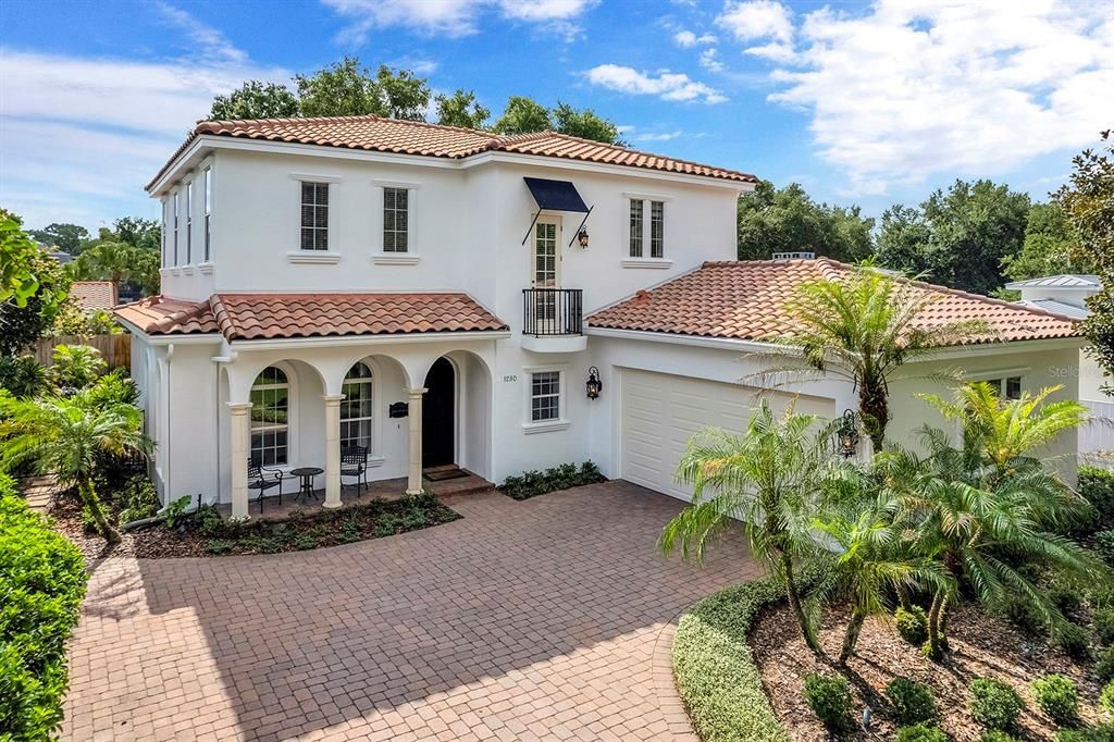 For Sale: $1,795,000 (4 beds, 3 baths, 3250 Square Feet)