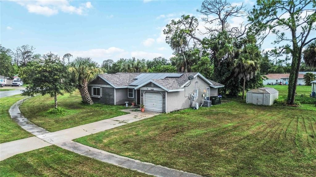 For Sale: $249,000 (3 beds, 2 baths, 1105 Square Feet)