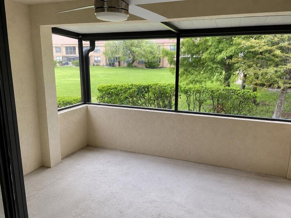 En Venta: $199,999 (2 camas, 2 baños, 1217 Pies cuadrados)