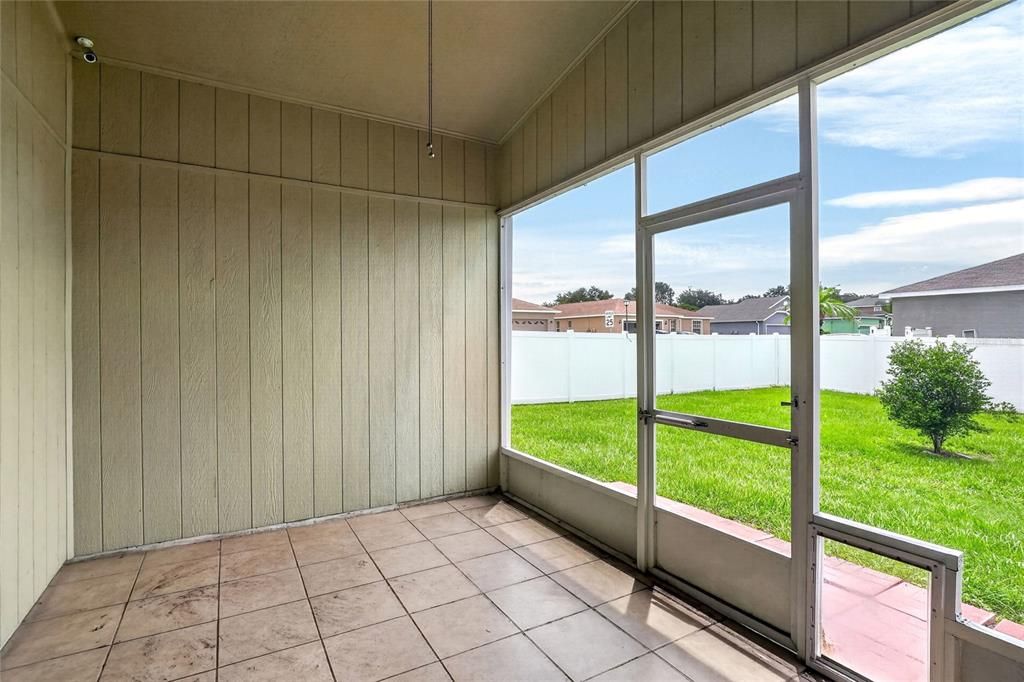 En Venta: $345,000 (3 camas, 2 baños, 1483 Pies cuadrados)