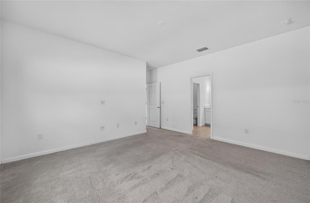 На продажу: $285,000 (3 спален, 2 ванн, 1755 Квадратных фут)