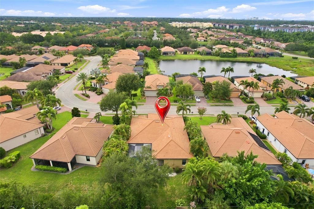 For Sale: $729,000 (4 beds, 3 baths, 2425 Square Feet)