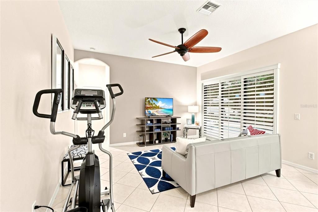 For Sale: $729,000 (4 beds, 3 baths, 2425 Square Feet)