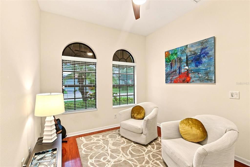 For Sale: $729,000 (4 beds, 3 baths, 2425 Square Feet)