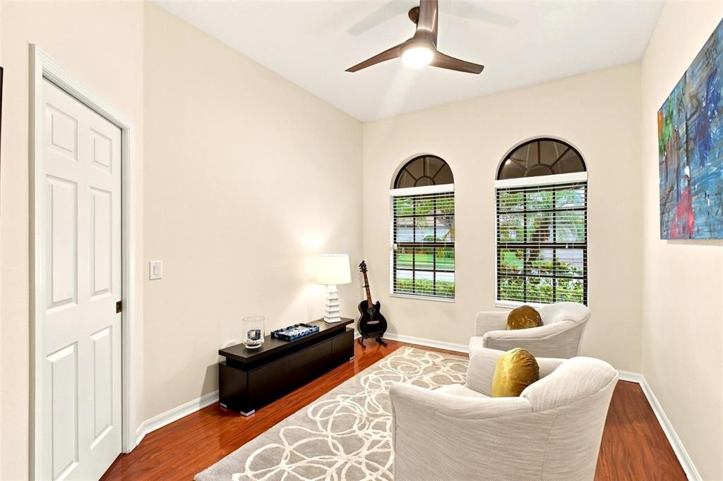 For Sale: $729,000 (4 beds, 3 baths, 2425 Square Feet)