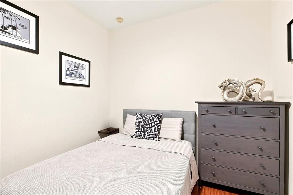 For Sale: $729,000 (4 beds, 3 baths, 2425 Square Feet)