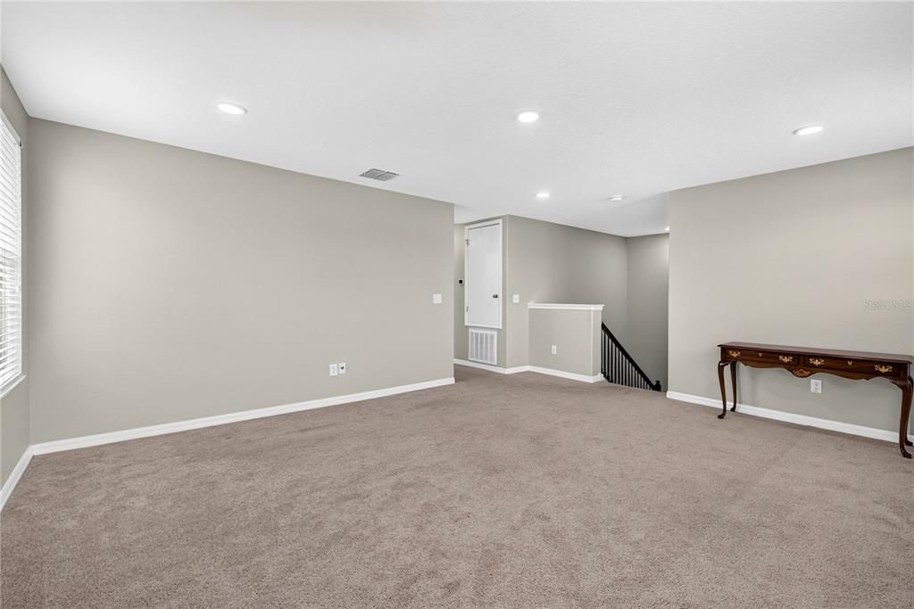 En Venta: $529,000 (4 camas, 3 baños, 2529 Pies cuadrados)