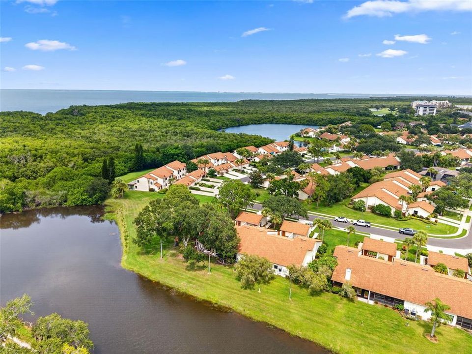 En Venta: $300,000 (3 camas, 2 baños, 1315 Pies cuadrados)