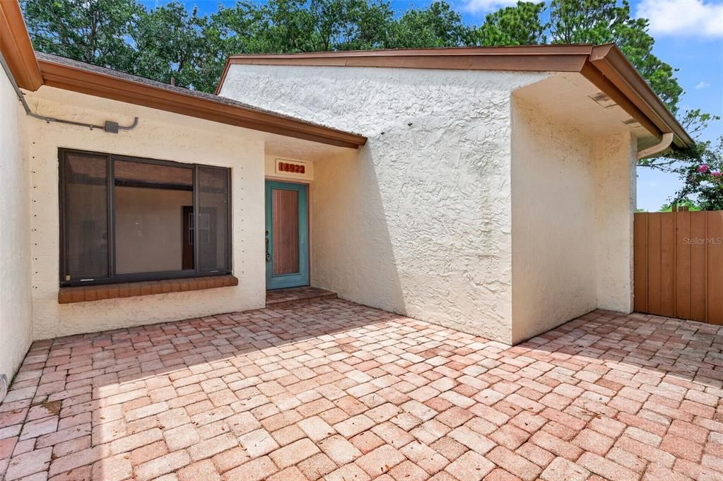 En Venta: $300,000 (3 camas, 2 baños, 1315 Pies cuadrados)
