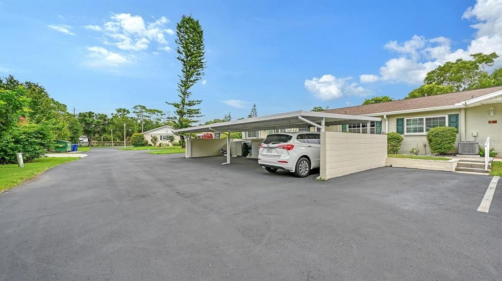 For Sale: $168,500 (2 beds, 2 baths, 972 Square Feet)