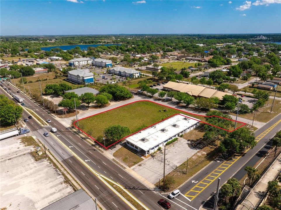 На продажу: $945,000 (1.00 acres)