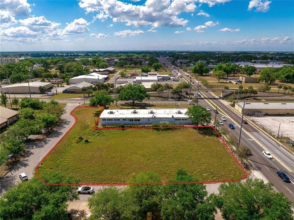 На продажу: $945,000 (1.00 acres)