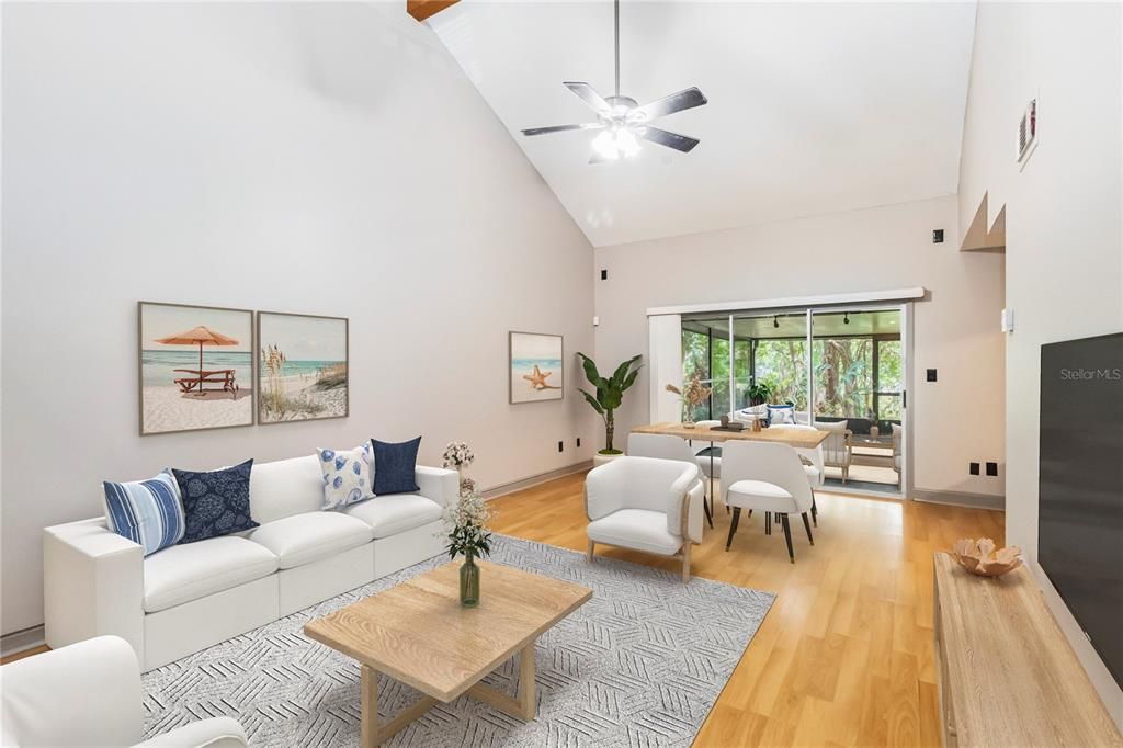 For Sale: $234,900 (2 beds, 2 baths, 1166 Square Feet)