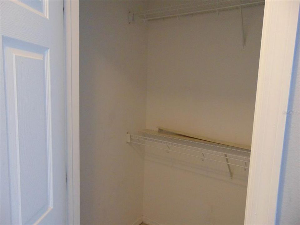 На продажу: $439,950 (6 спален, 3 ванн, 2331 Квадратных фут)