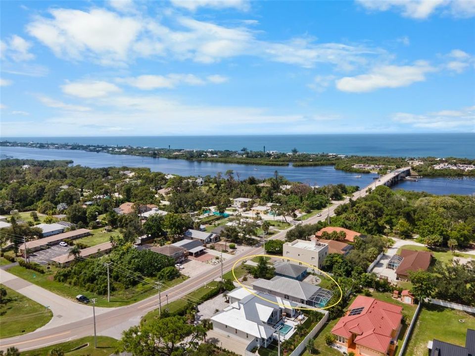 For Sale: $500,000 (2 beds, 2 baths, 1378 Square Feet)
