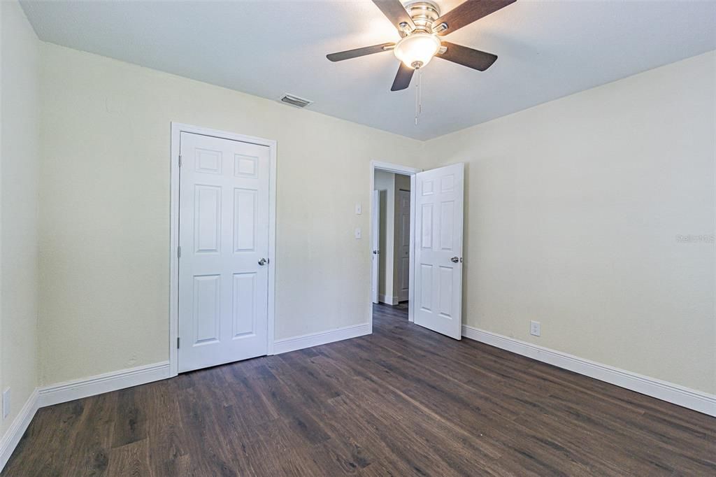 For Rent: $1,995 (3 beds, 2 baths, 1356 Square Feet)