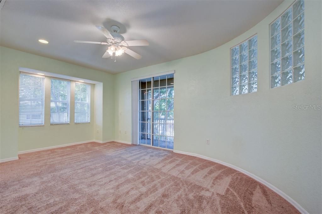 В аренду: $2,995 (3 спален, 2 ванн, 2036 Квадратных фут)