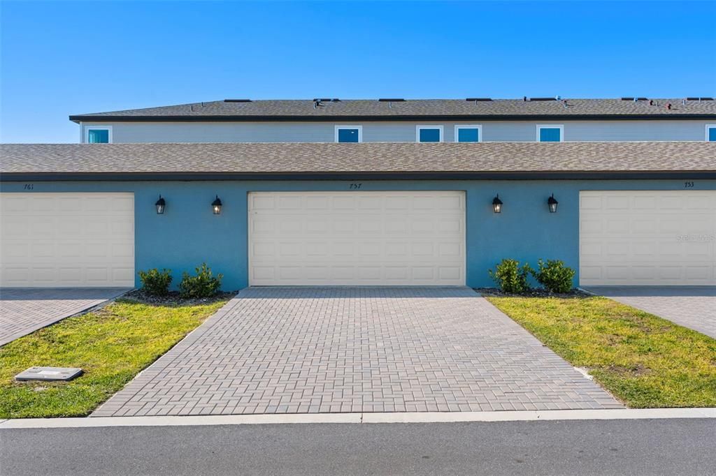 На продажу: $359,999 (4 спален, 2 ванн, 1763 Квадратных фут)