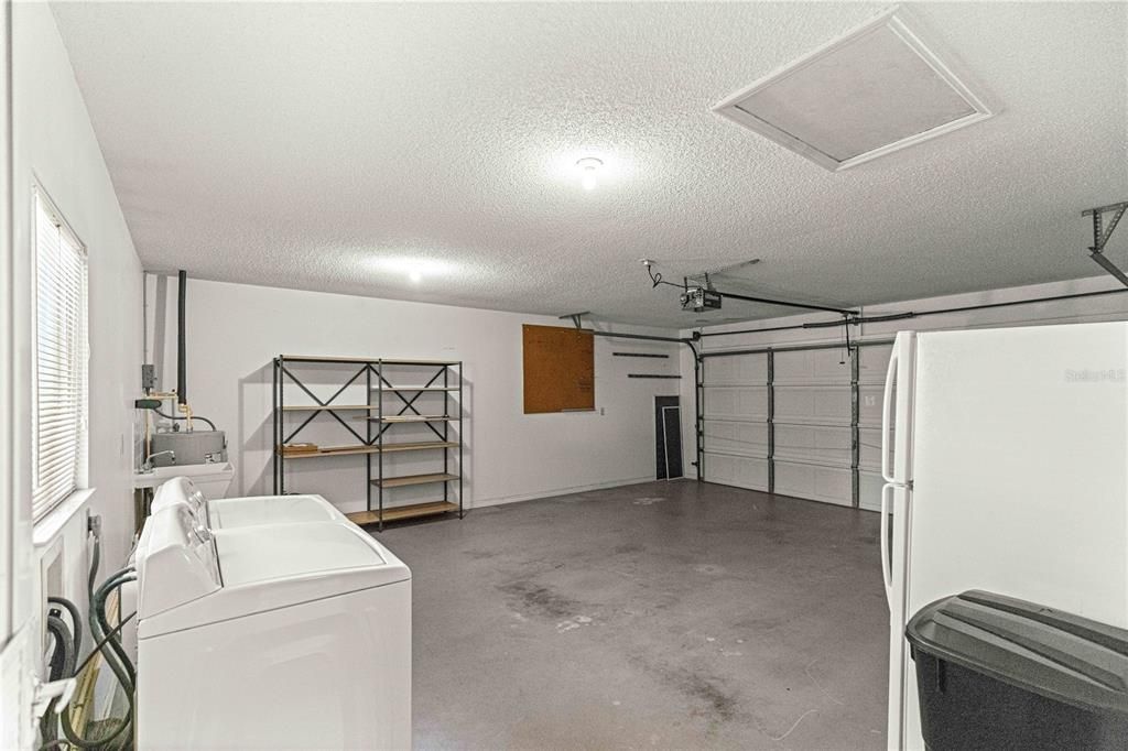 Activo con contrato: $175,000 (2 camas, 2 baños, 1312 Pies cuadrados)