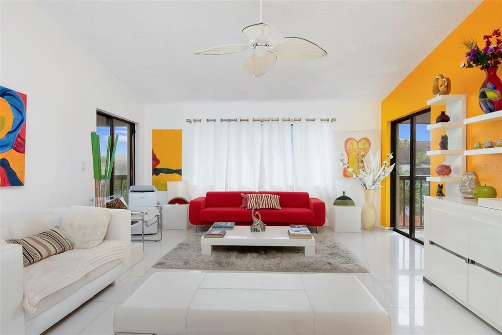 На продажу: $195,000 (3 спален, 2 ванн, 1530 Квадратных фут)