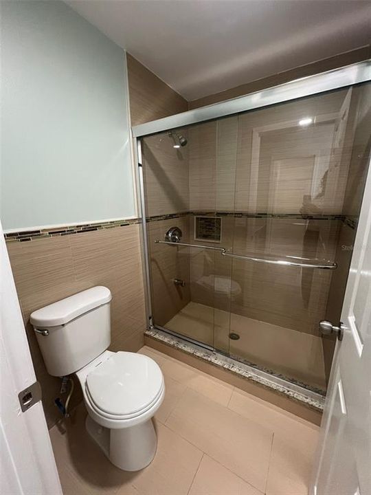 В аренду: $2,195 (2 спален, 2 ванн, 1223 Квадратных фут)
