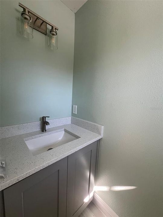 В аренду: $2,195 (2 спален, 2 ванн, 1223 Квадратных фут)