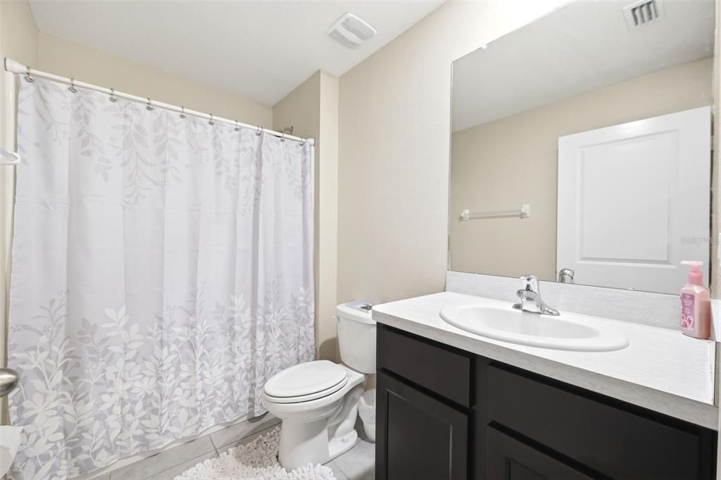 For Sale: $397,900 (4 beds, 2 baths, 1830 Square Feet)