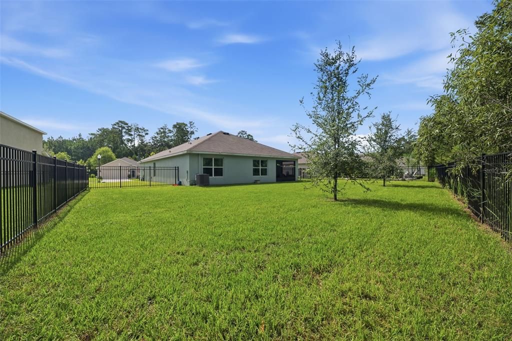 For Sale: $397,900 (4 beds, 2 baths, 1830 Square Feet)