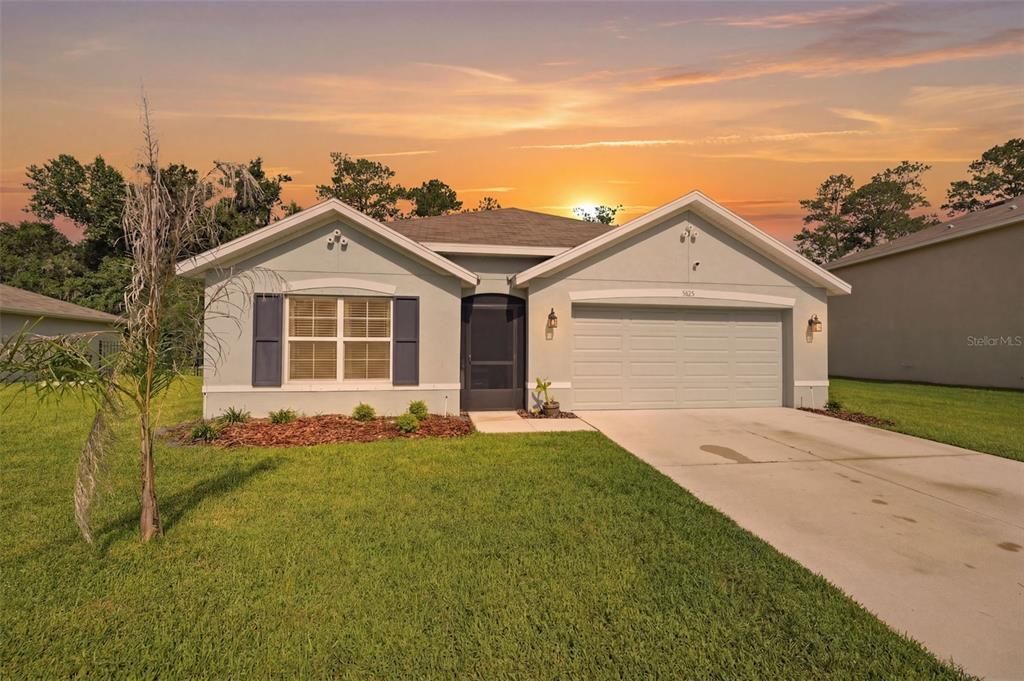 For Sale: $397,900 (4 beds, 2 baths, 1830 Square Feet)