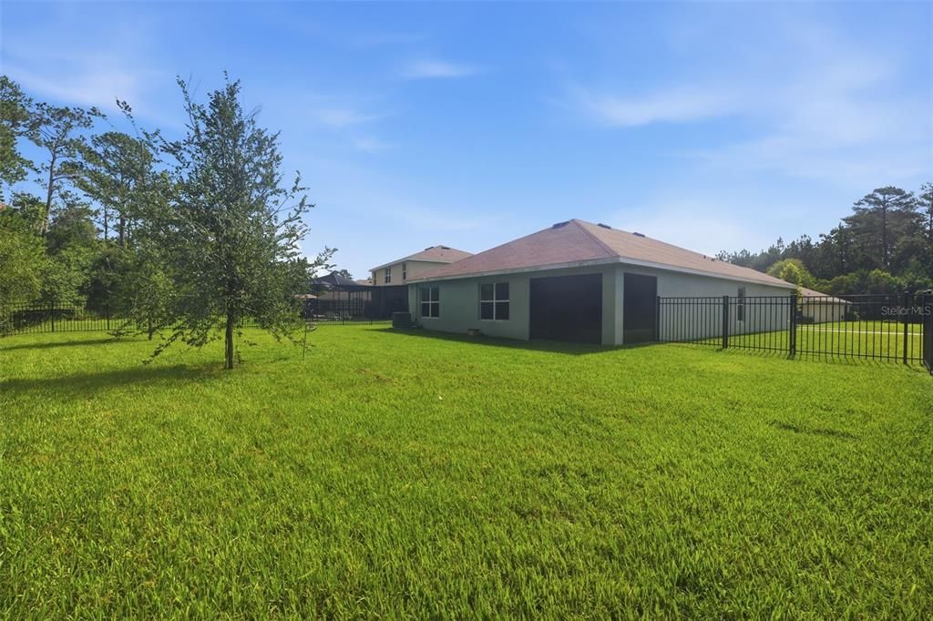 For Sale: $397,900 (4 beds, 2 baths, 1830 Square Feet)