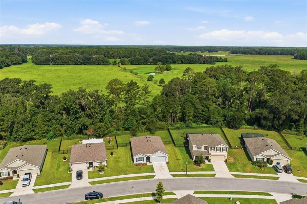 For Sale: $397,900 (4 beds, 2 baths, 1830 Square Feet)