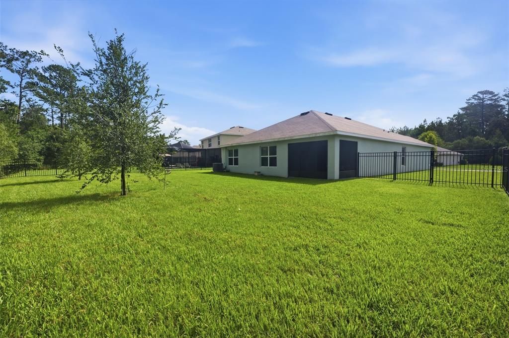 For Sale: $397,900 (4 beds, 2 baths, 1830 Square Feet)