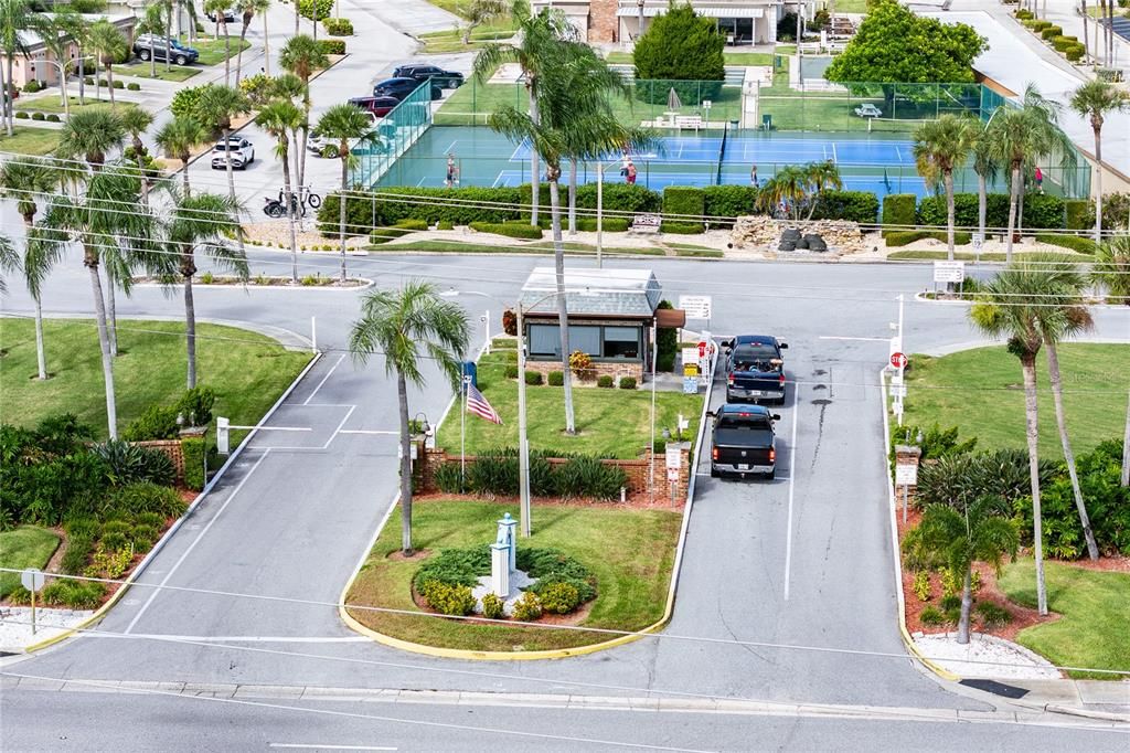 En Venta: $261,000 (2 camas, 2 baños, 1400 Pies cuadrados)