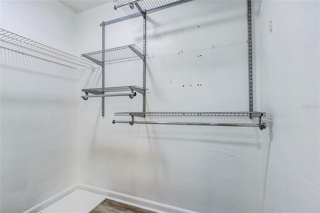 En Venta: $261,000 (2 camas, 2 baños, 1400 Pies cuadrados)