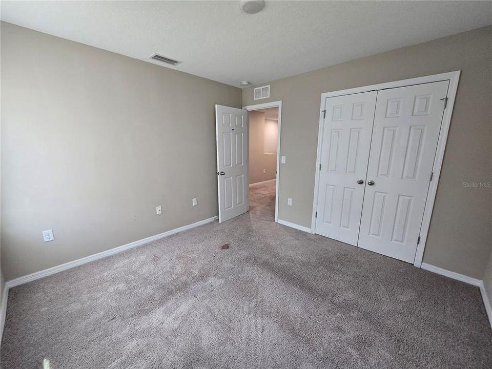 For Rent: $2,600 (5 beds, 3 baths, 2885 Square Feet)