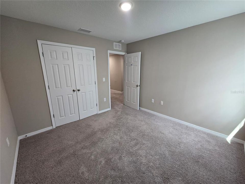 For Rent: $2,600 (5 beds, 3 baths, 2885 Square Feet)