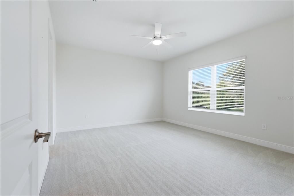 En Venta: $569,000 (3 camas, 2 baños, 1862 Pies cuadrados)